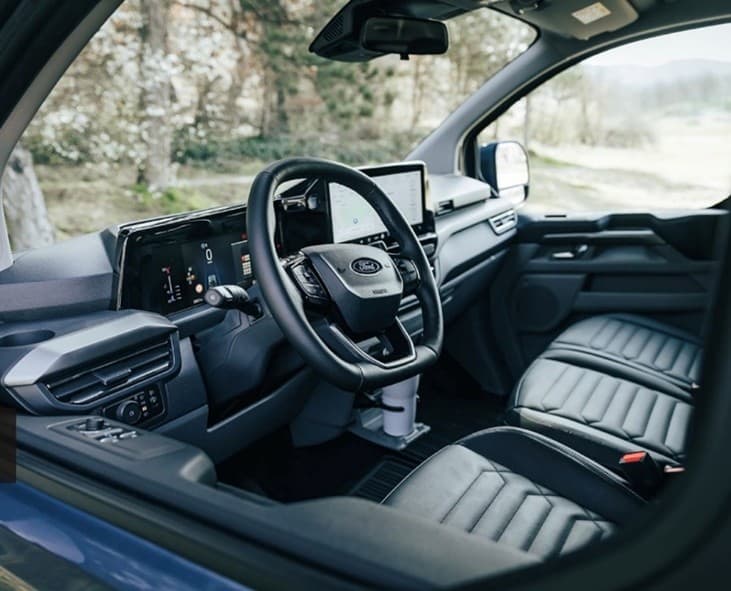 Ford Tourneo Custom prémium belső tér